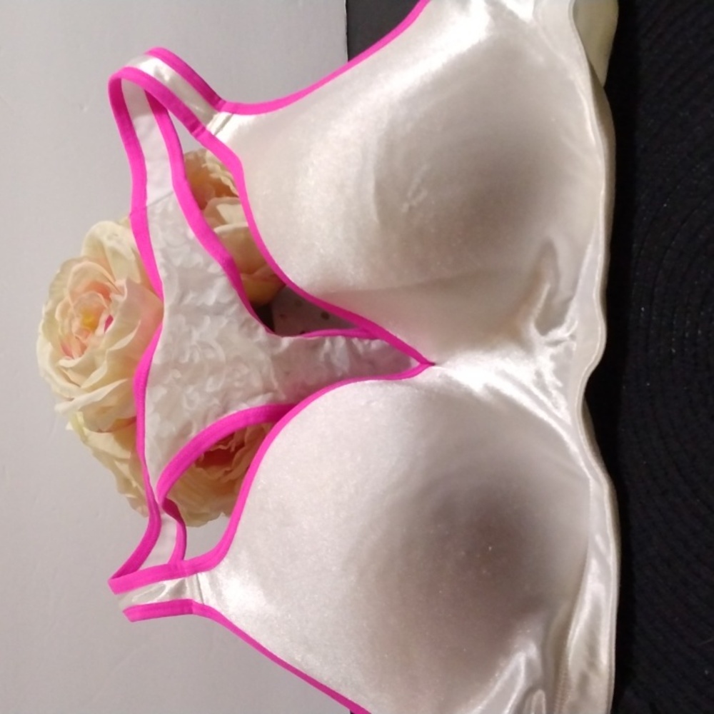 Sport Bra, Size 40 D,White & Pink.